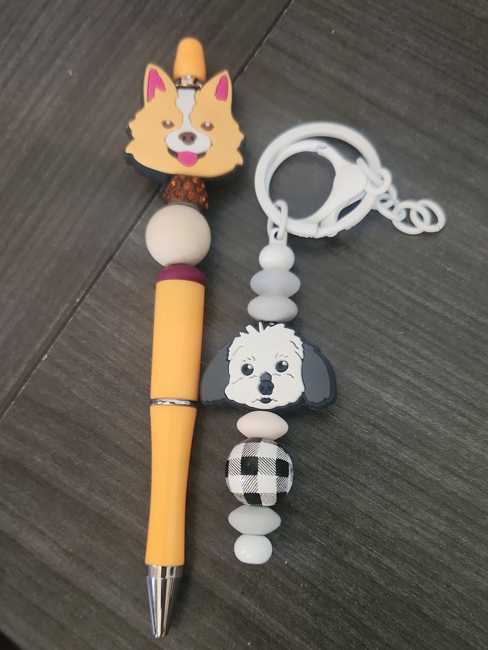 Cute Dog Beaded Pen And Keychain Set